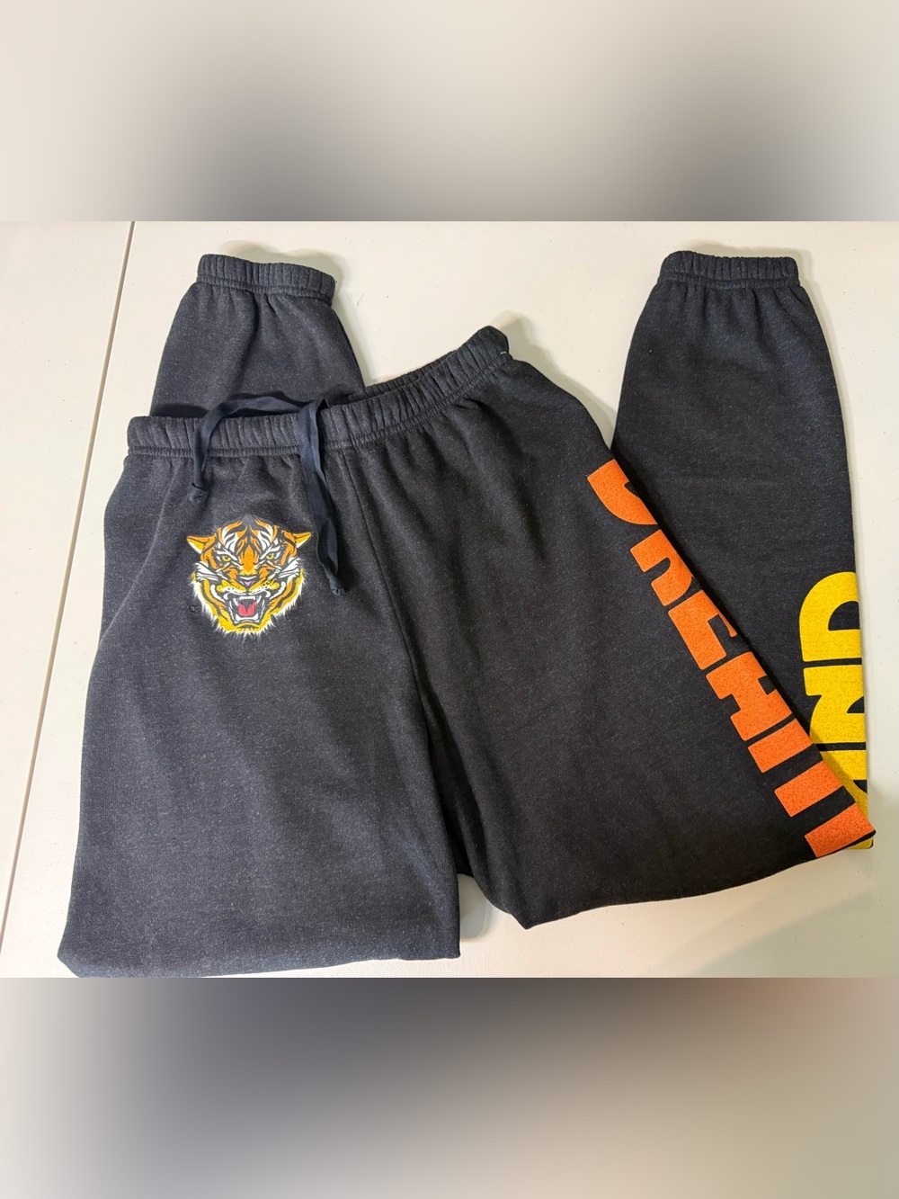 Aviator Nation Dreamland Sweatpants Charcoal Black Women’s Large‎ - READ - Picture 2 of 5